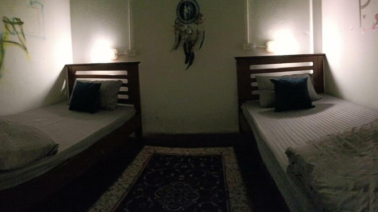 Smart Hostel Chiang Mai Exterior photo